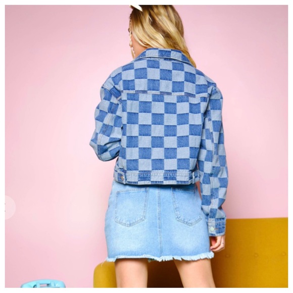 39 Checkered Button Up Crop Denim Jean Jacket - Picture 5 of 6